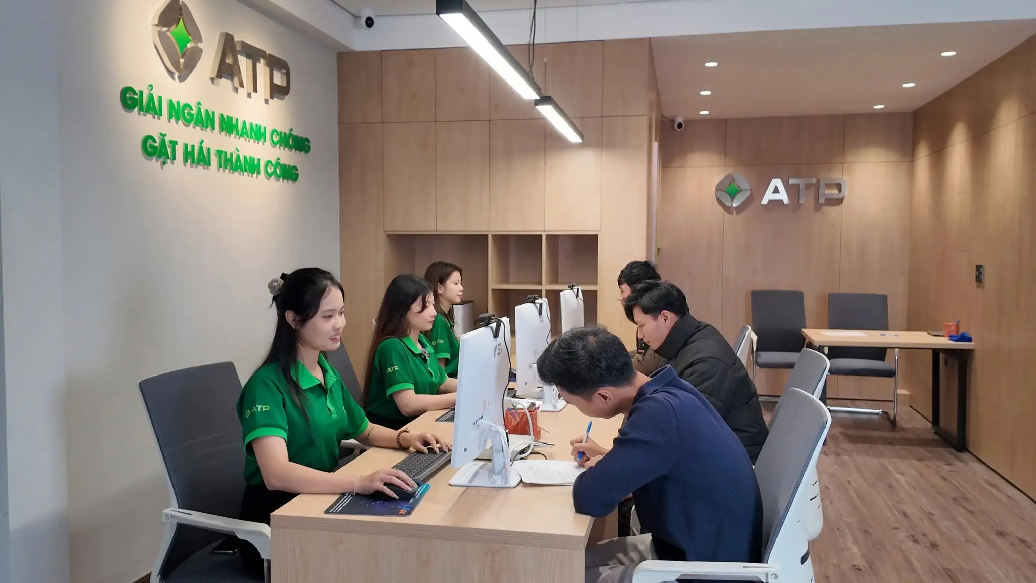 An Tín Phát hỗ trợ vay icloud hà nội
